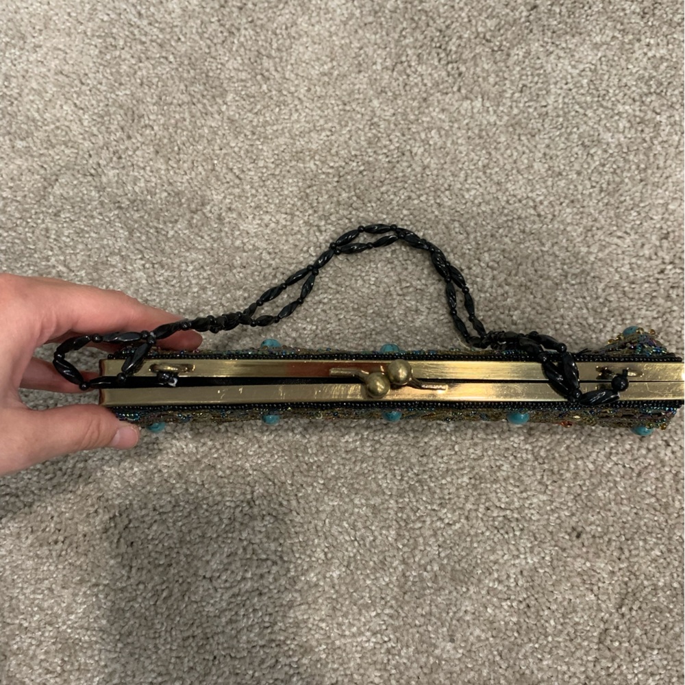 CEM handmade beaded blue and green optional crossbody clutch - Picture 5 of 9